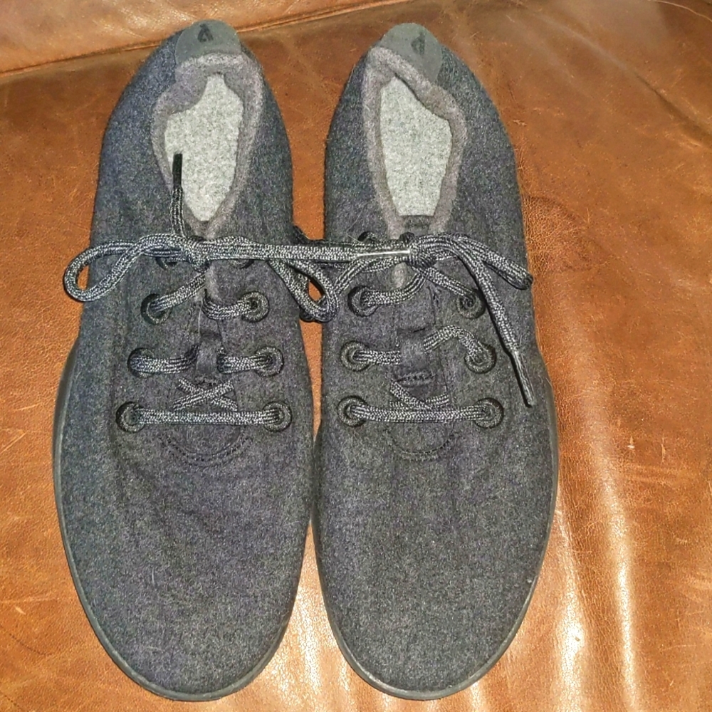 Allbirds men's wool runners size 9 EUC